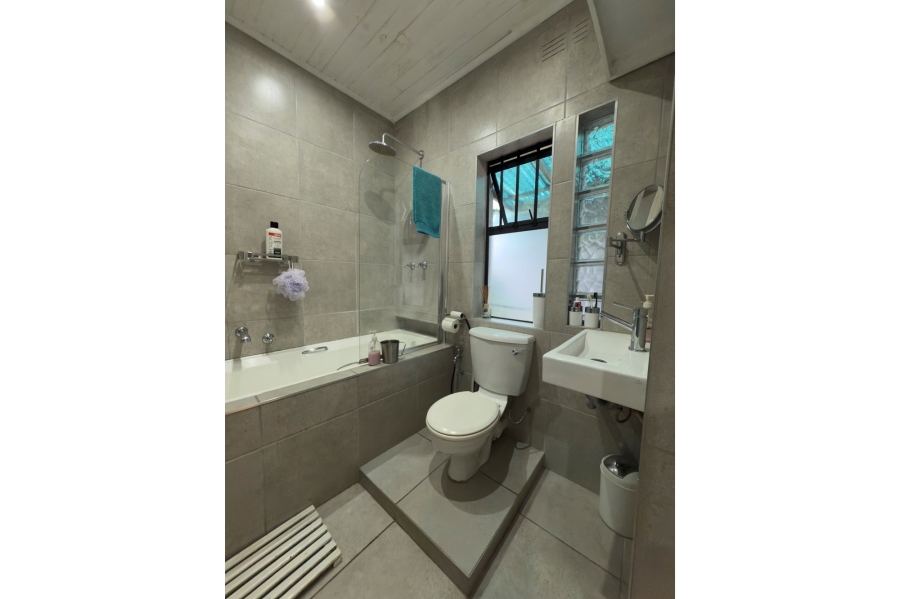 3 Bedroom Property for Sale in Kensington Western Cape